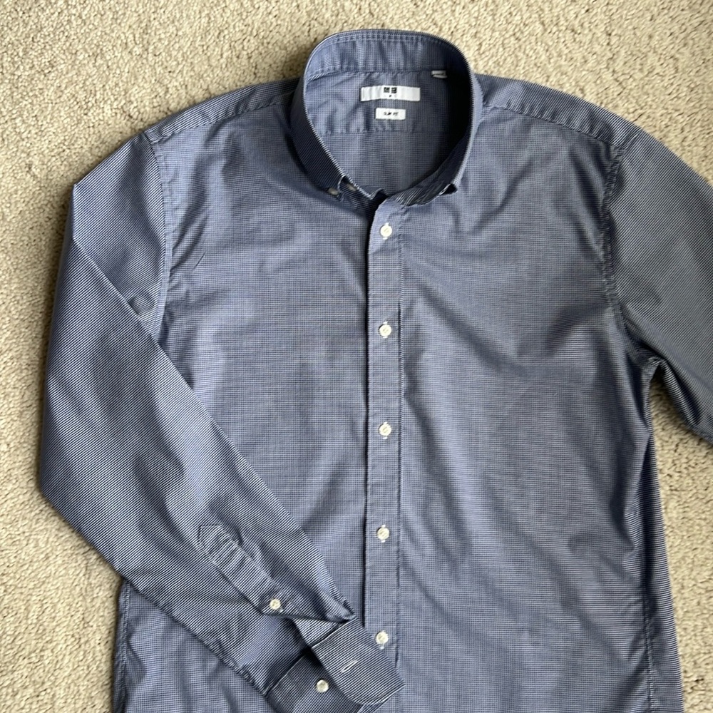 Uniqlo Men’s Poplin Shirt (Blue Gingham Check)